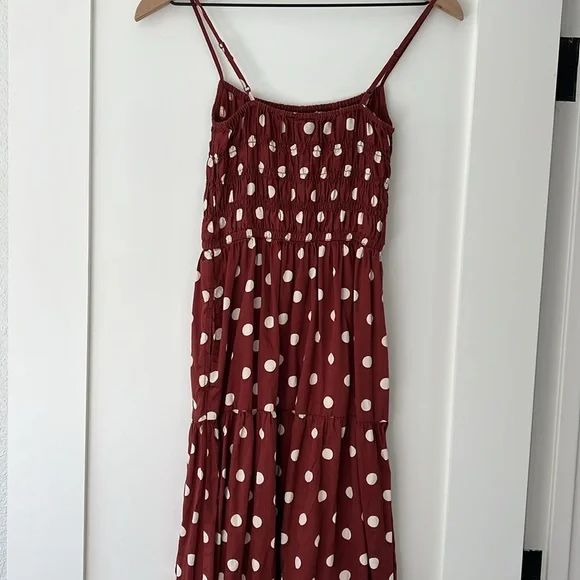 Gap Smocked Tiered Midi Dress - Picture 3 of 6